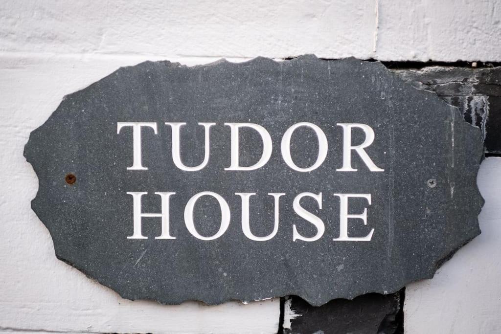 Tudor House-Windermere Centre Exterior foto